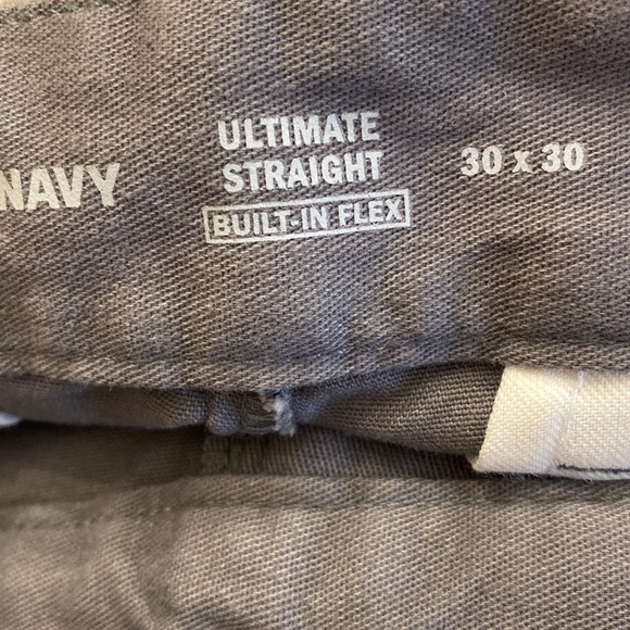 Old Navy Chino Bottoms - Picture 7 of 7
